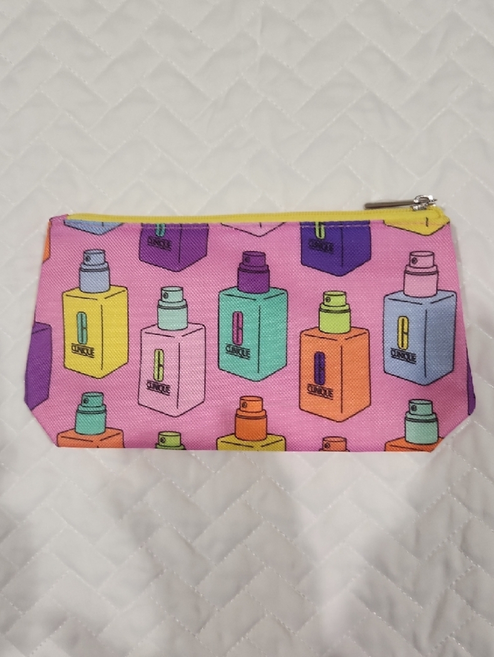 Clinique Cosmetic Pouch Set - Colorful Patterned Makeup Bags (Lot Of 7) NEW - Picture 7 of 9
